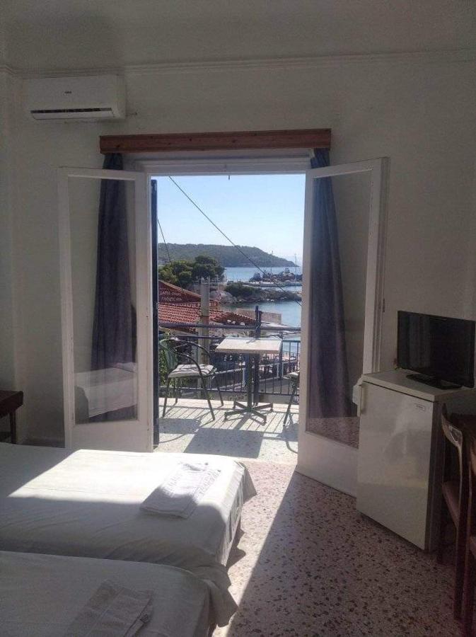 Ammoudia Rooms Agia Marina  Luaran gambar