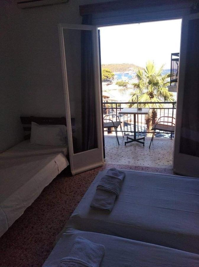 Ammoudia Rooms Agia Marina  Luaran gambar