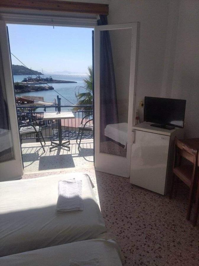Ammoudia Rooms Agia Marina  Luaran gambar