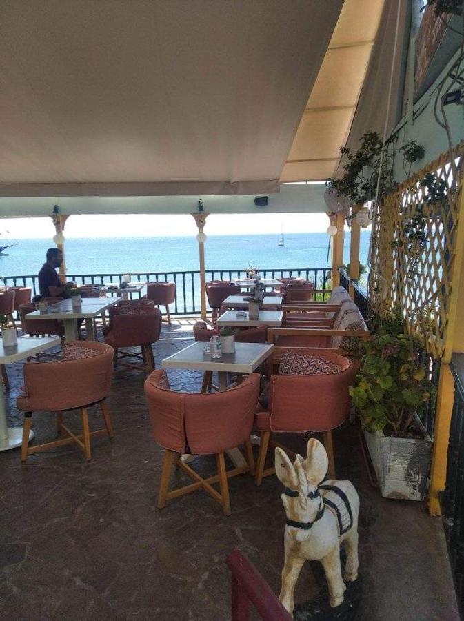 Ammoudia Rooms Agia Marina  Luaran gambar